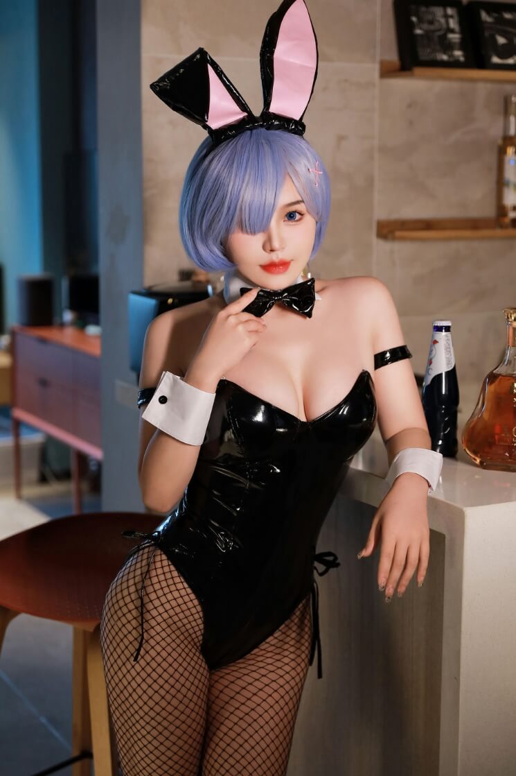 桃暖酱 萌妹coser写真合集