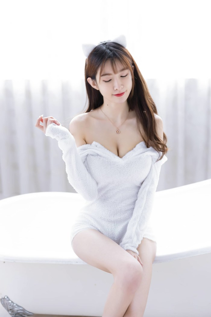 王羽杉 二次元邻家姐姐Coser 王羽杉 二次元邻家姐姐Coser